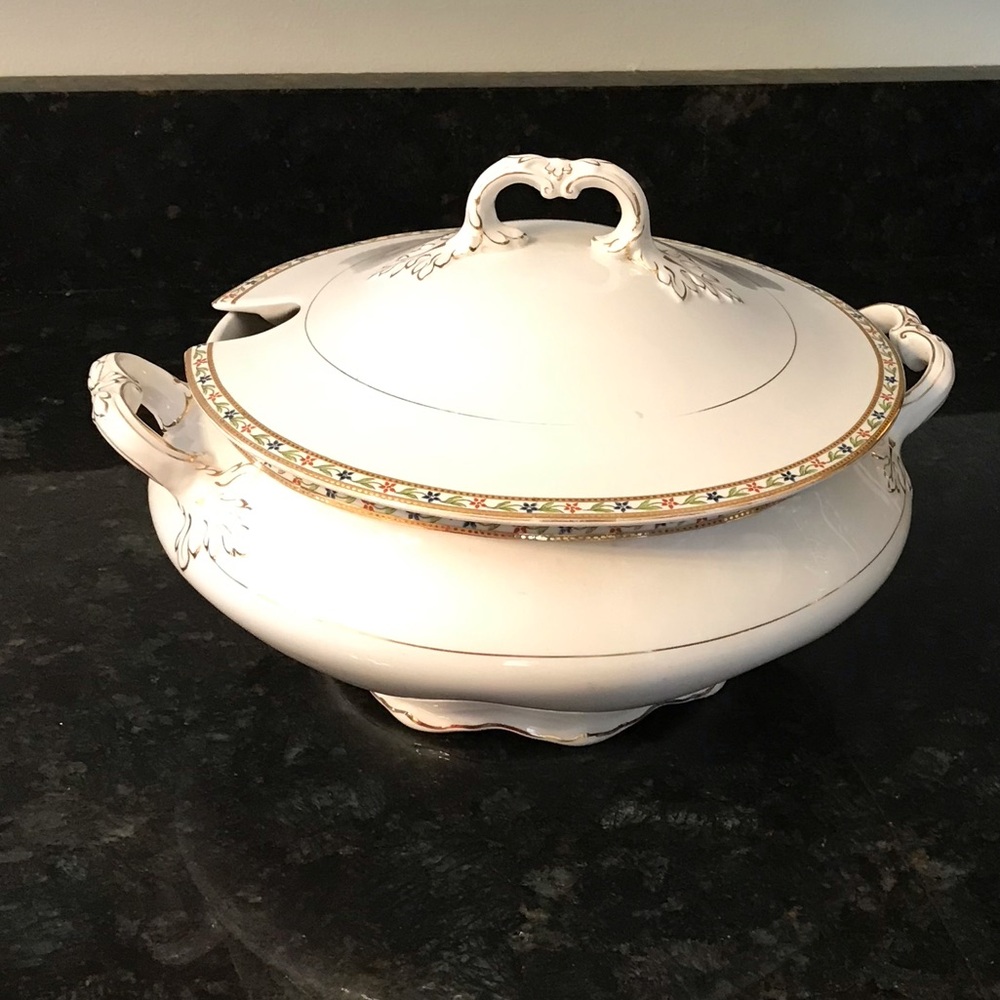 Antique John Maddock & Sons Royal Vitreous China Covered Soup Tureen c.1896+